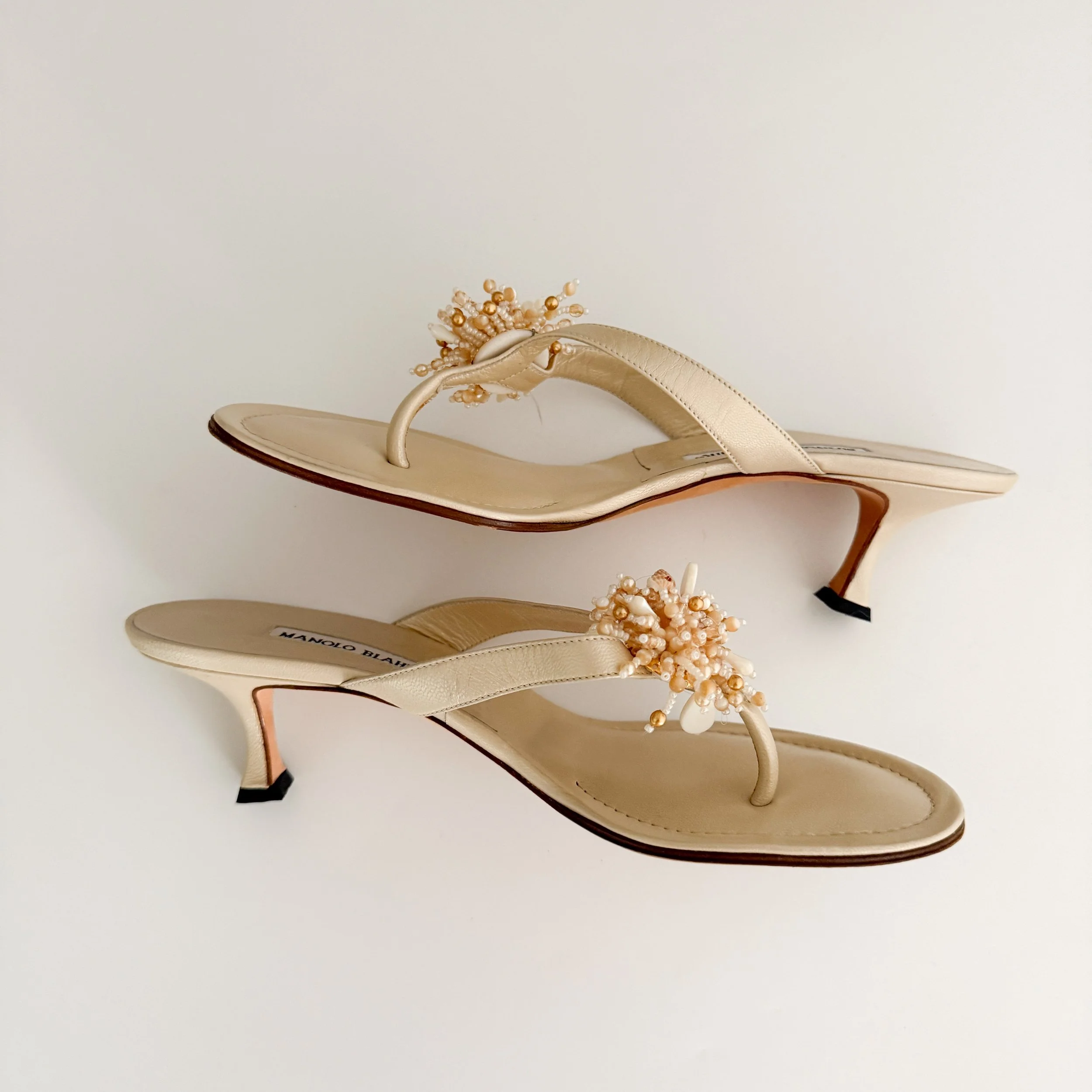 Manolo Blahnik Blue Ankle Wrap Sandal Heels (IT 36) — sororité.